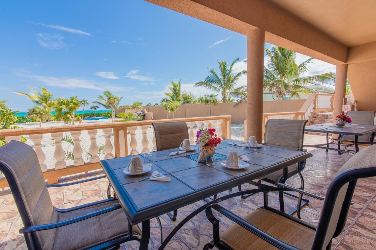 Golden Pelican Villa- 5 Bdr Beachfront Home In North Caicos, Turks & Caicos Whitby Exterior photo
